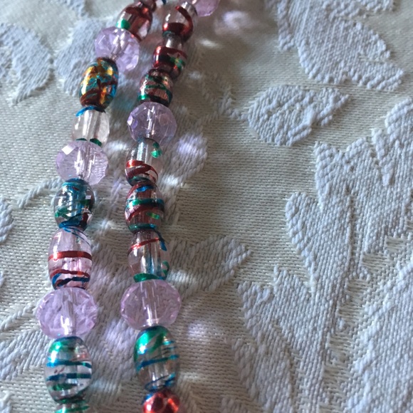 Beautiful pink and teal green necklace - Picture 4 of 5